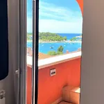 Red&green Διαμέρισμα Πούλα