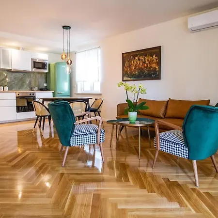 Apartment Red&green Pula