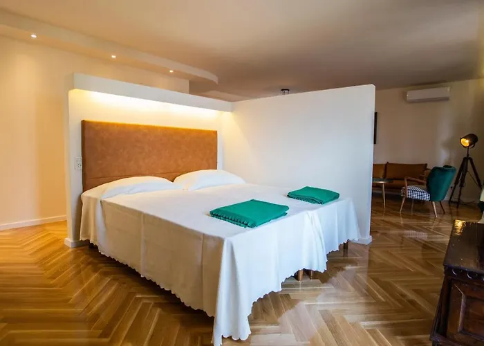 아파트 Red&green 풀라